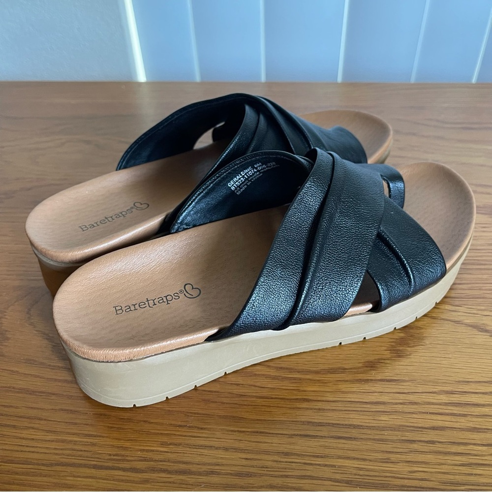 BareTraps Black and Tan Sandals